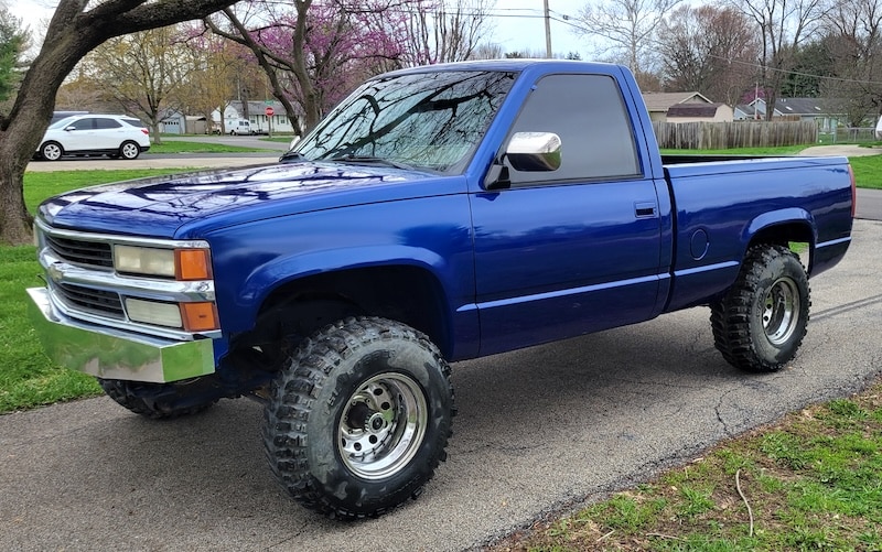 COATS_Dark Quasar Blue Metallic Basecoat Clearcoat Auto Paint Kit_1990 chevy 1500_Timmy_Customer_Photo